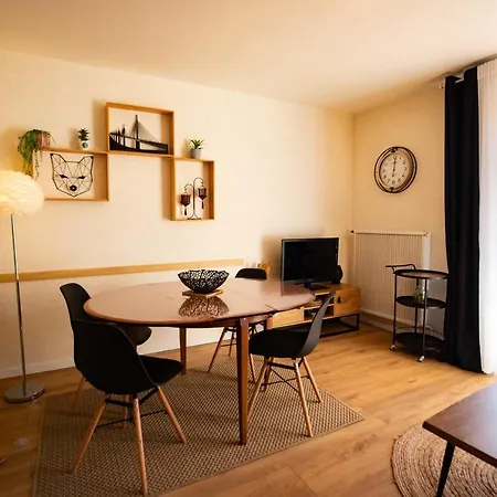 Apartment La Foret Mountain Views Parking Font-Romeu-Odeillo-Via